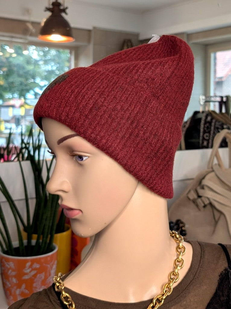 Mütze mit Umschlag Bordeaux Rot mit Herz Coffee Braun Viskose Wolle weich flauschig