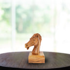 Handgeschnitzter Pferdekopf aus Olivenholz (klein) – Exklusive Holzskulptur aus Bethlehem (16 cm)