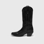 Chalo - Classic Cowboy in Black