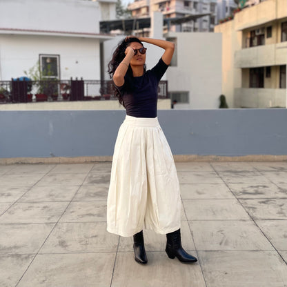 Chalo - Vaada in Black