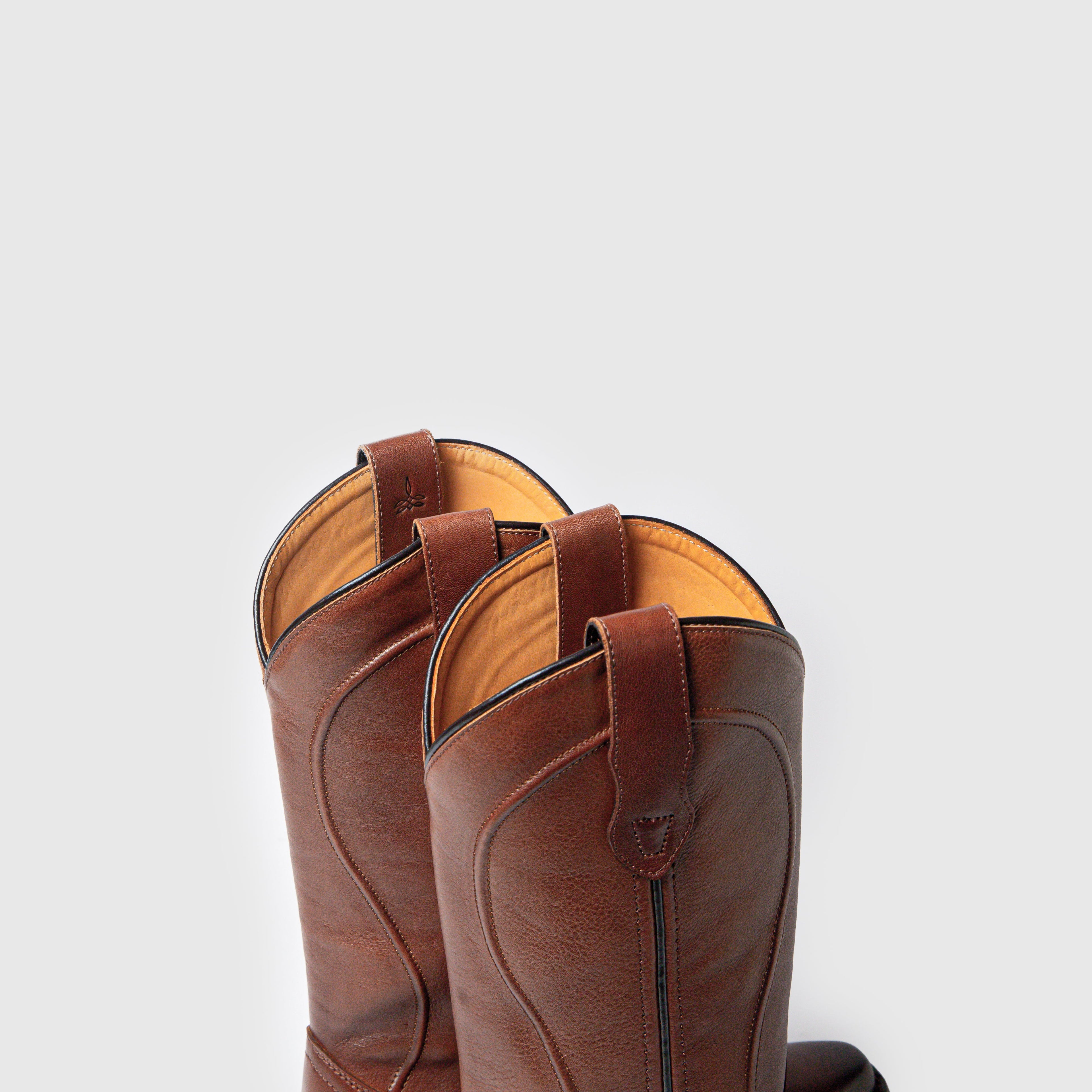 chalo - Classic Cowboy in Brown