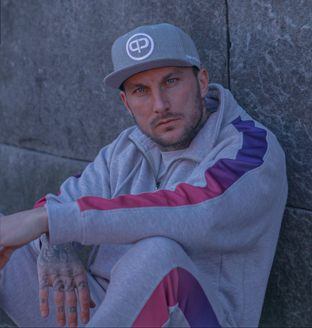 Snapback Cap - Grey & White 2.0