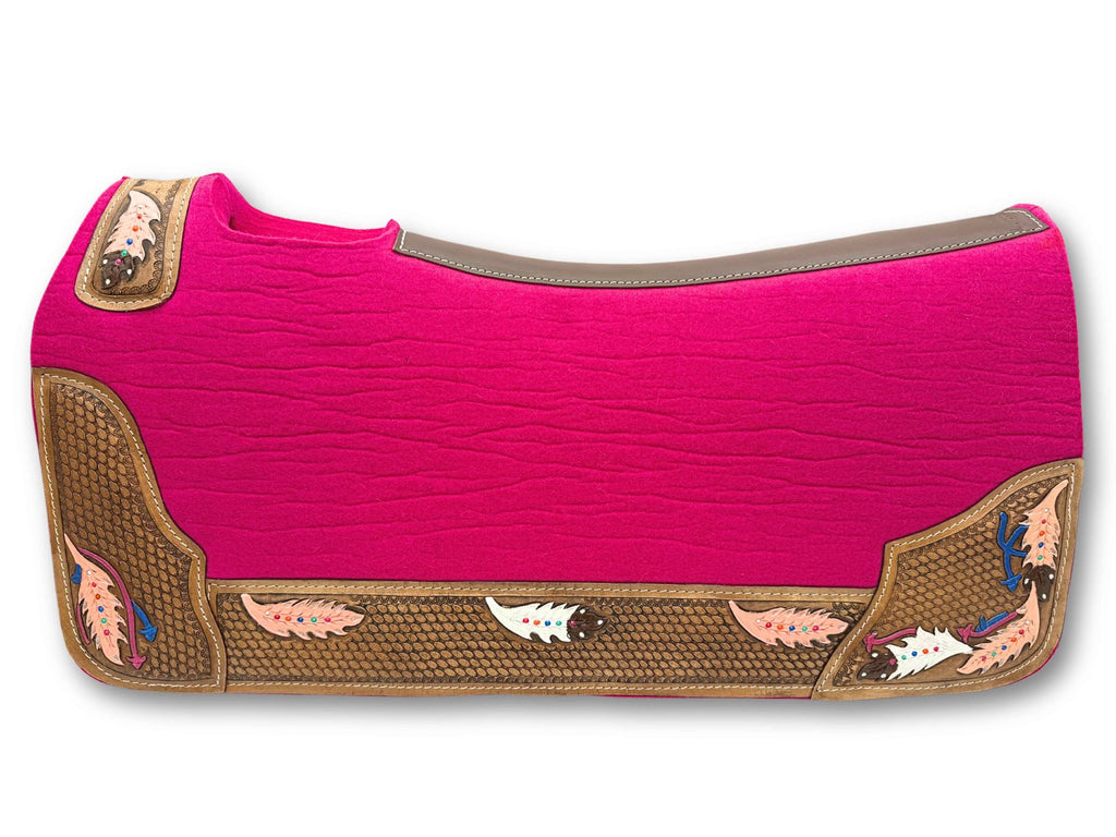 Wollfilz Westernpad Pink - Anatomisches Sattelpad mit Lederbesatz (78x80 cm)