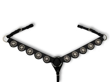 Western Vorderzeug aus Leder, schwarz mit großen Conchos Barock Vorderzeug LpTrick