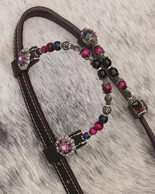 Zweiohr Show Westerntrense dunkelbraun/lila mit Perlen-Earloop,