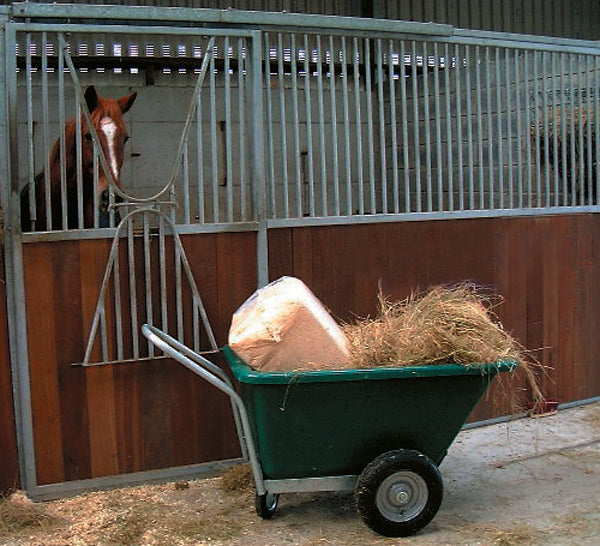 Futterwagen für effiziente Fütterung auf dem Hof 250 Liter